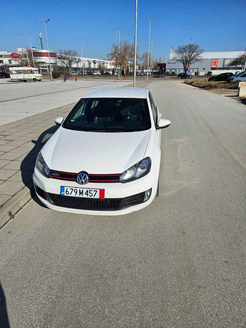 VW Golf GTI, снимка 1 - Автомобили и джипове - 48499868