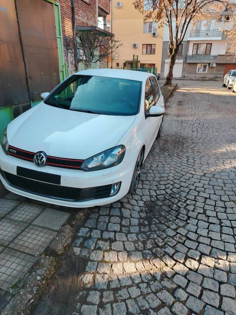 VW Golf GTI, снимка 2 - Автомобили и джипове - 48499868