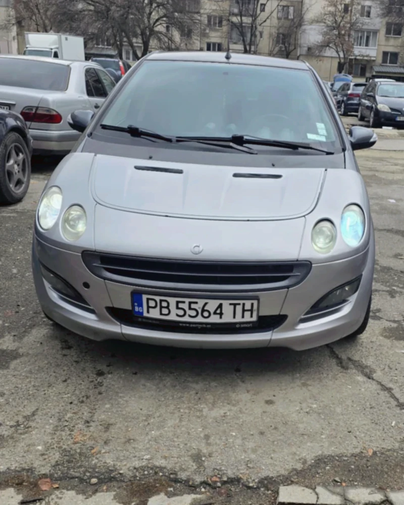 Smart Forfour 1.1 , снимка 1 - Автомобили и джипове - 49446341