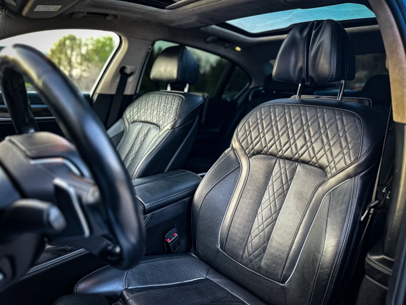 BMW 740 Xdrive= Business Class= Laser Lights= Full Extras, снимка 8 - Автомобили и джипове - 49764681