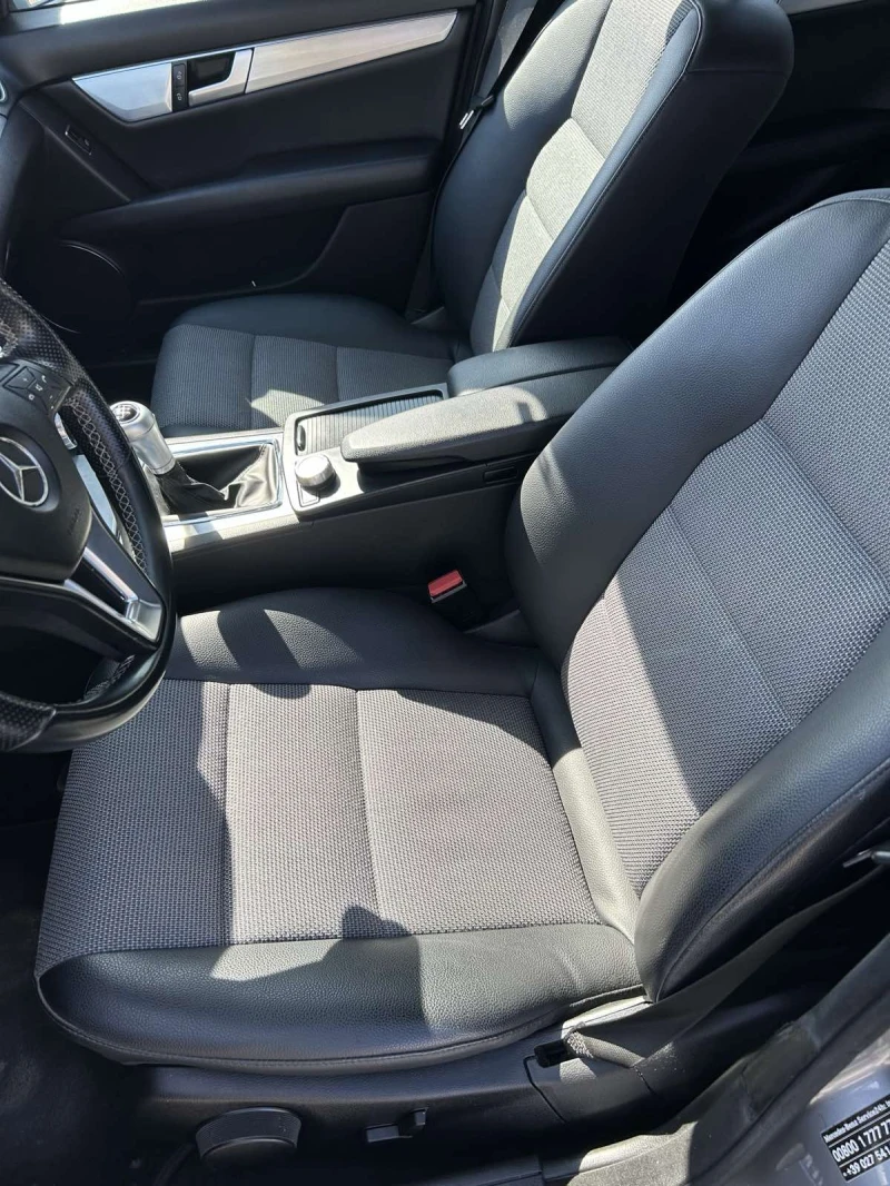 Mercedes-Benz C 220, снимка 10 - Автомобили и джипове - 52875536