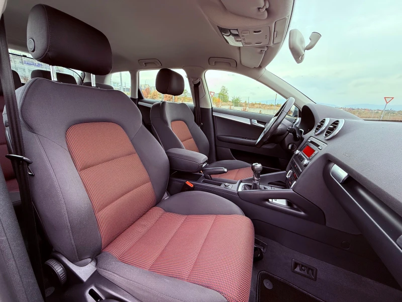 Audi A3 1.6 TDI Sportback, снимка 13 - Автомобили и джипове - 52518391
