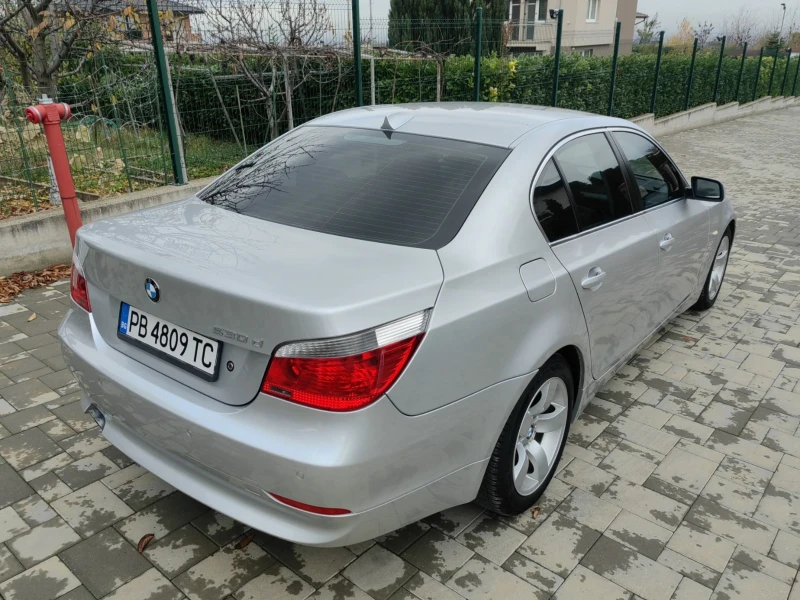 BMW 530 Реални км!, снимка 6 - Автомобили и джипове - 52542831