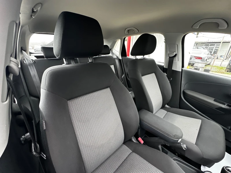 VW Polo 1.2TDI 75к.с Навигация, снимка 8 - Автомобили и джипове - 52859146