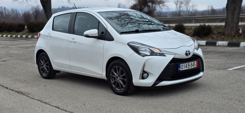 Toyota Yaris 1.5 4 цилиндъра, снимка 5 - Автомобили и джипове - 53303077