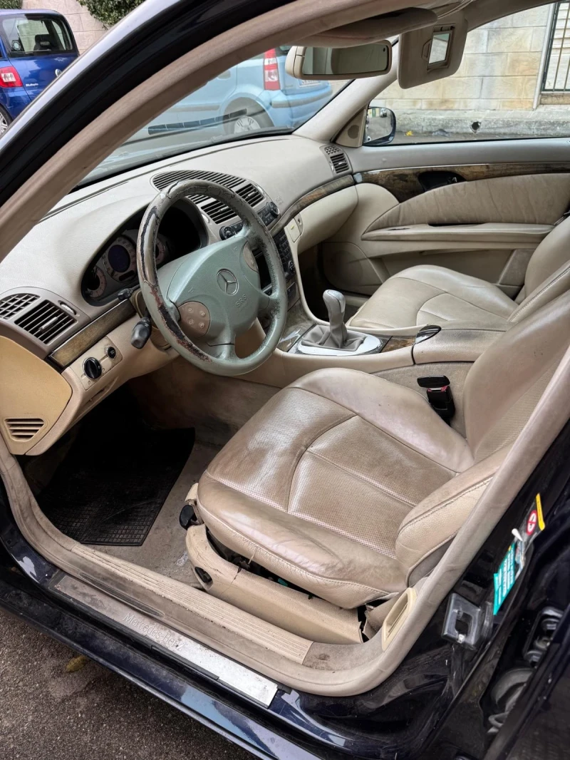 Mercedes-Benz E 270, снимка 7 - Автомобили и джипове - 53327018