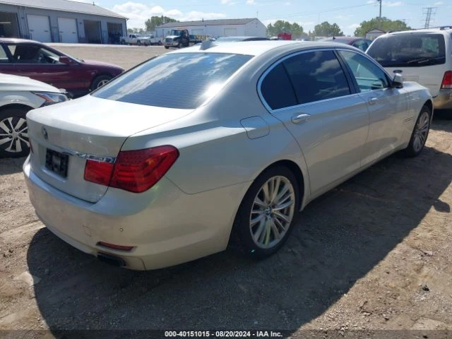 BMW 750 XDRIVE * КРАЙНА ЦЕНА* , снимка 4 - Автомобили и джипове - 47460603