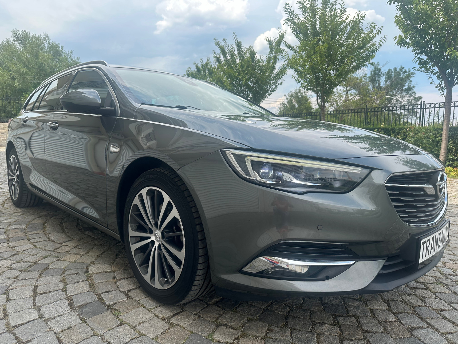 Opel Insignia Sports Tourer 2.0CDTI 170ps LED HeadUp 6-speed  - изображение 3