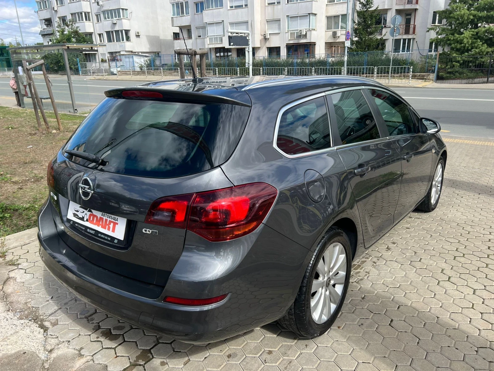 Opel Astra 1.7CDTi - изображение 4