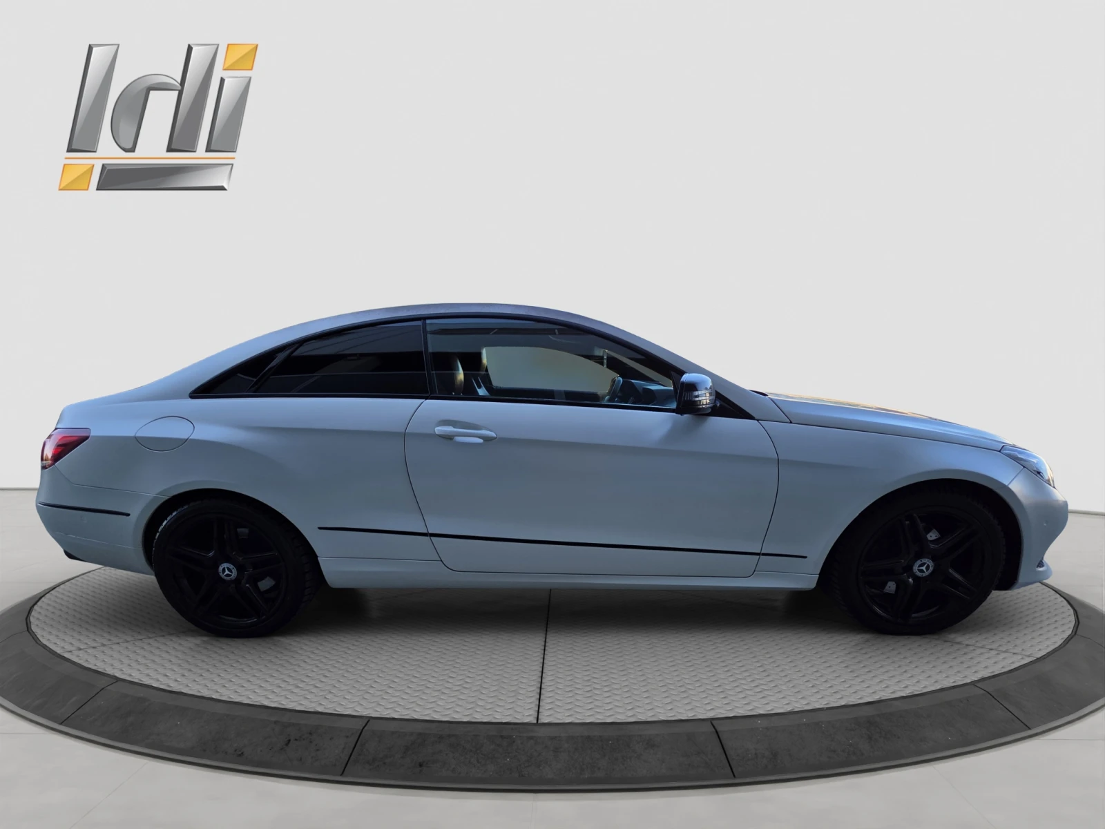 Mercedes-Benz E 350 Bluetec 9G tronic - изображение 7