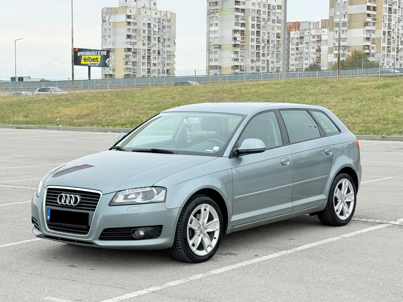 Audi A3 1.6 TDI Sportback - изображение 2