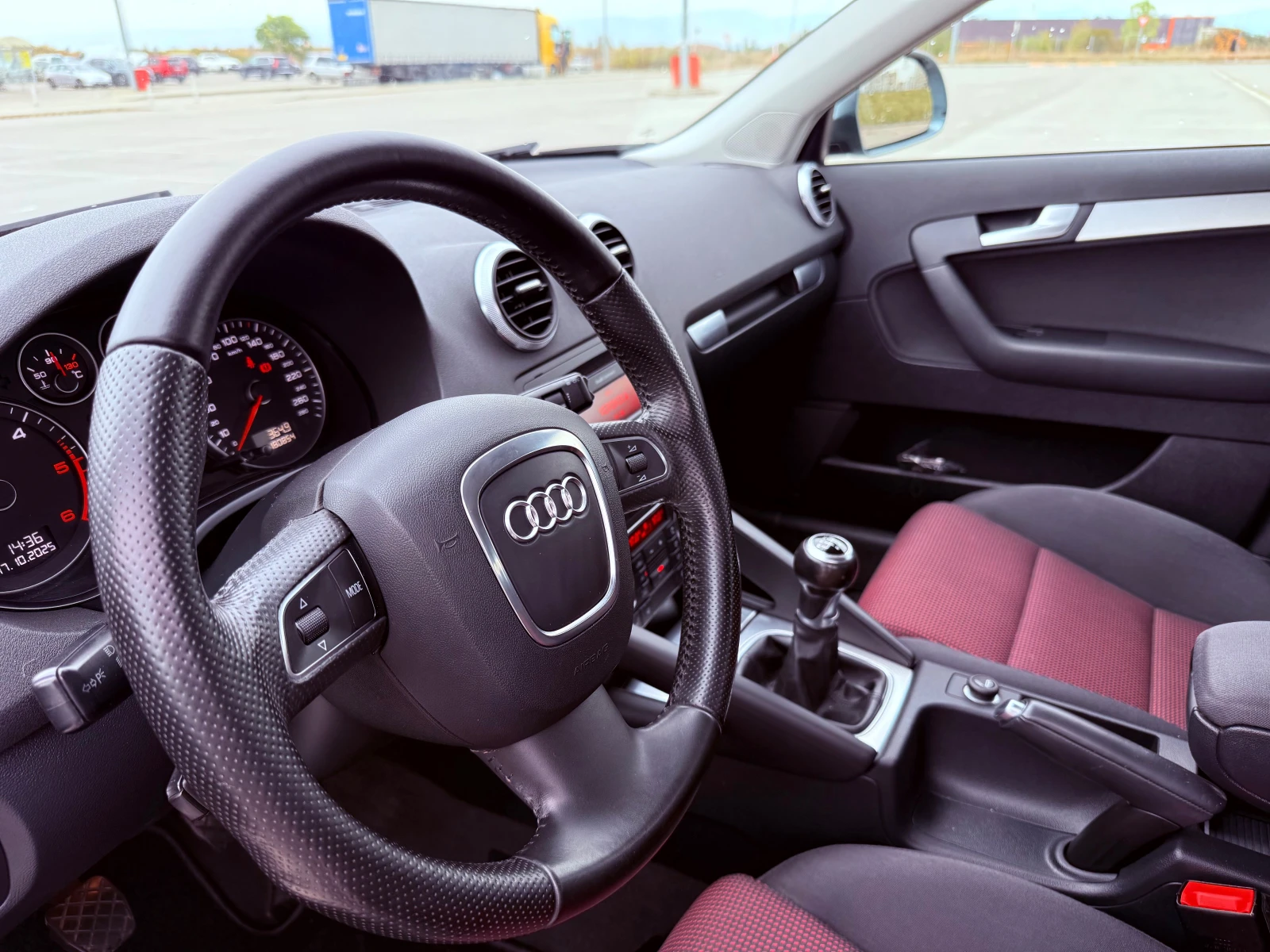 Audi A3 1.6 TDI Sportback | Mobile.bg � ����������� 15