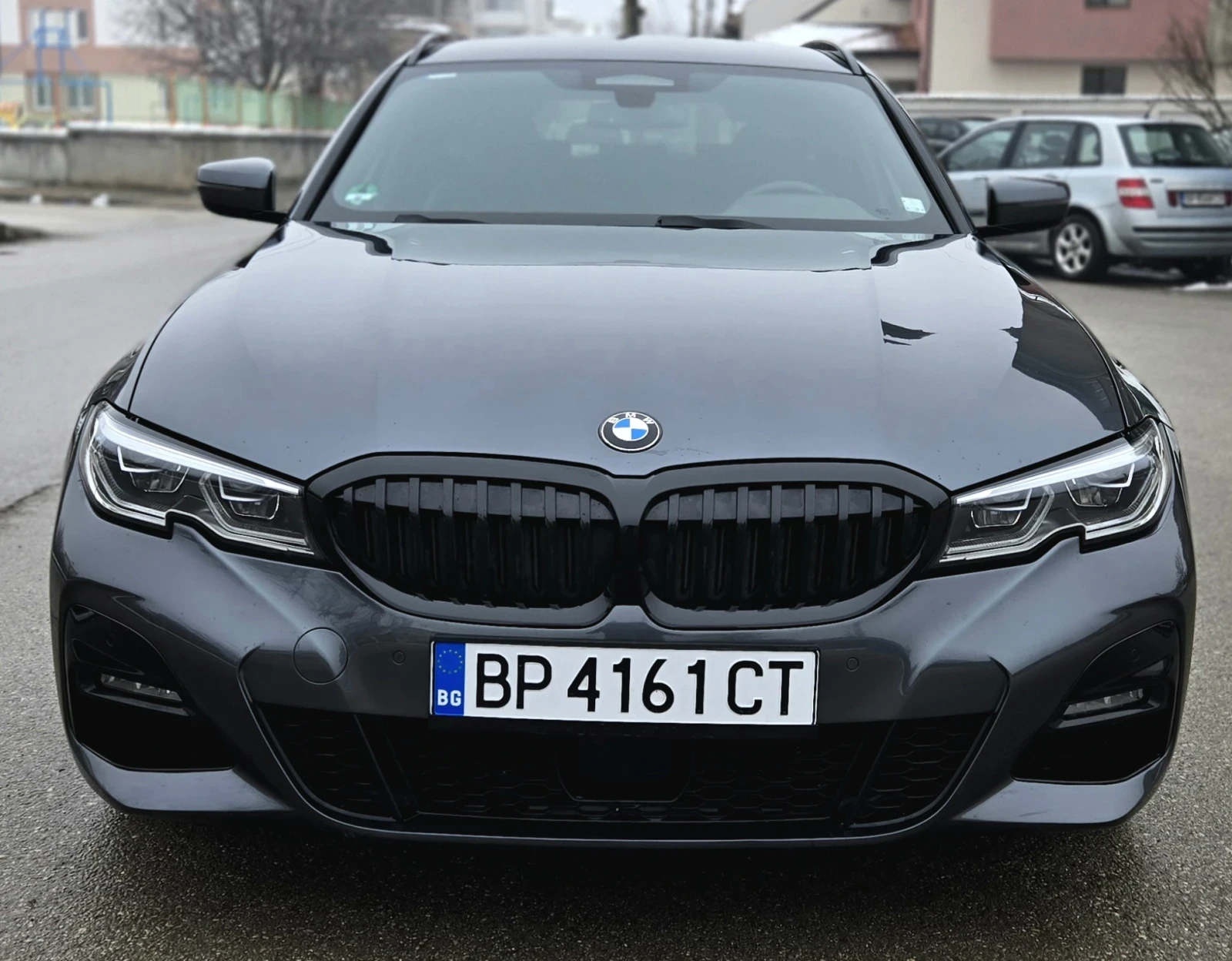 BMW 320 M-pack xDrive - изображение 2