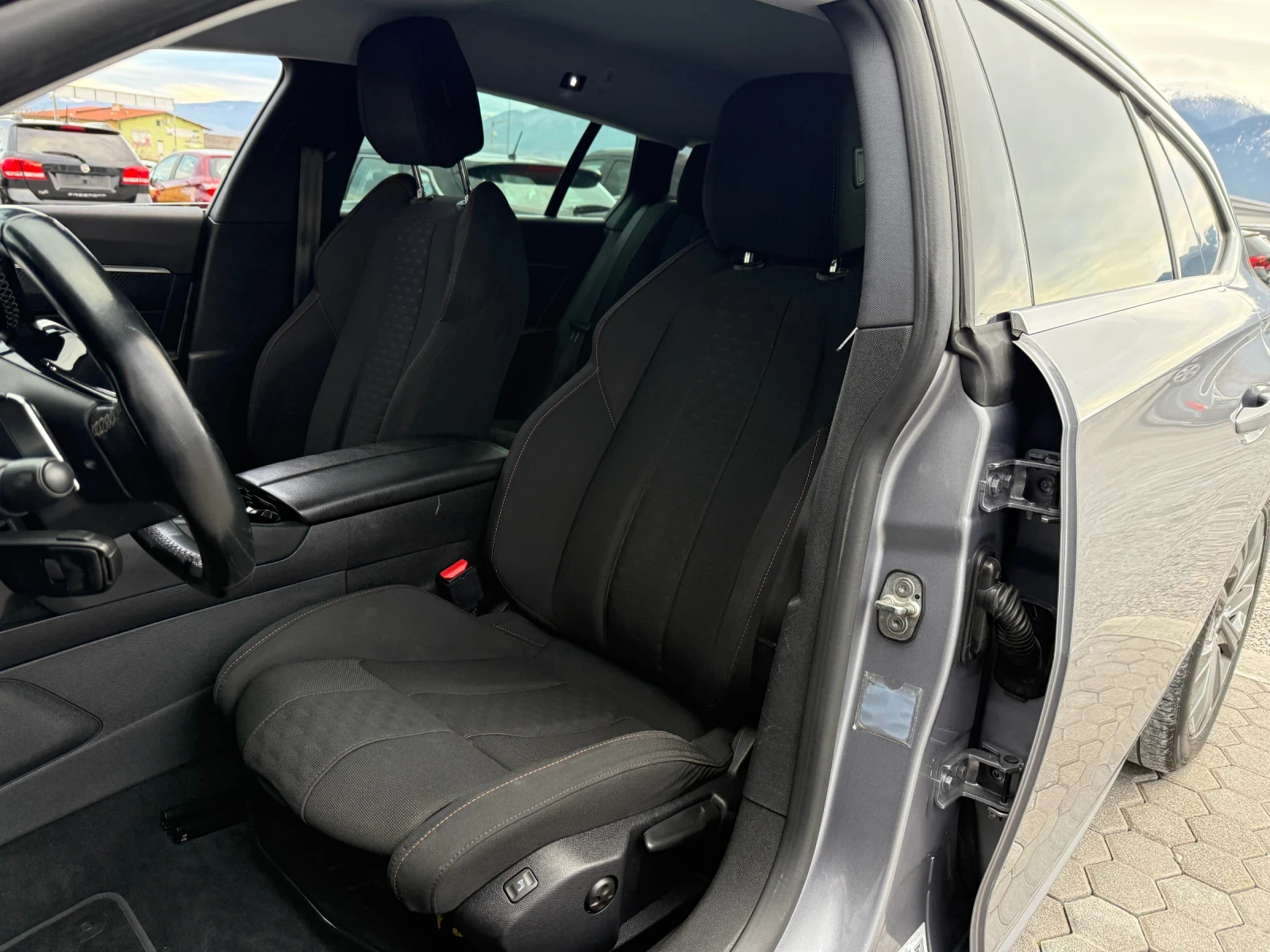 Peugeot 508 1.5 HDI SW ПЪЛНА СЕРВИЗНА ИСТОРИЯ! - изображение 10