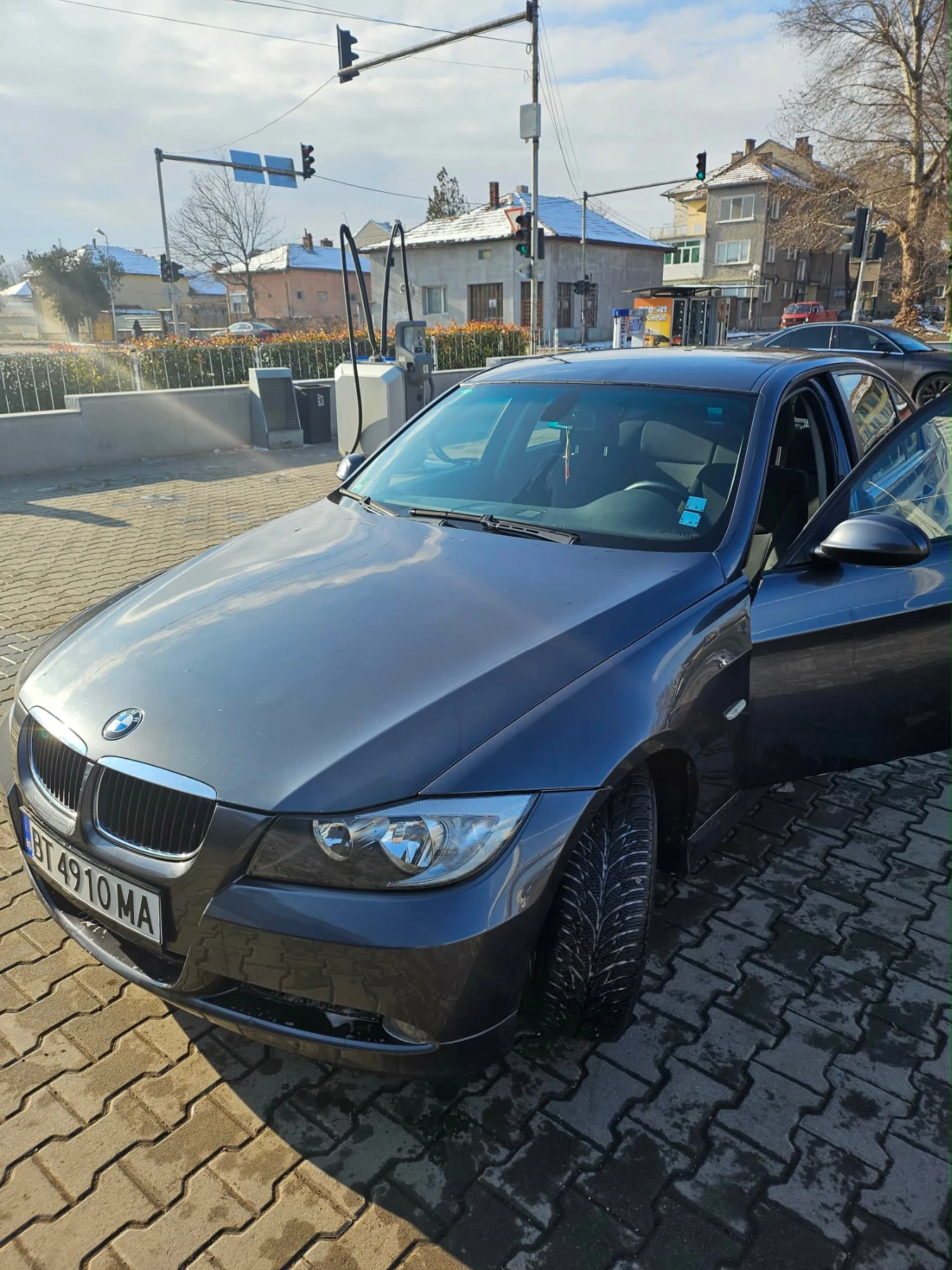 BMW 318 BMW318i, снимка 2 - Автомобили и джипове - 54072715