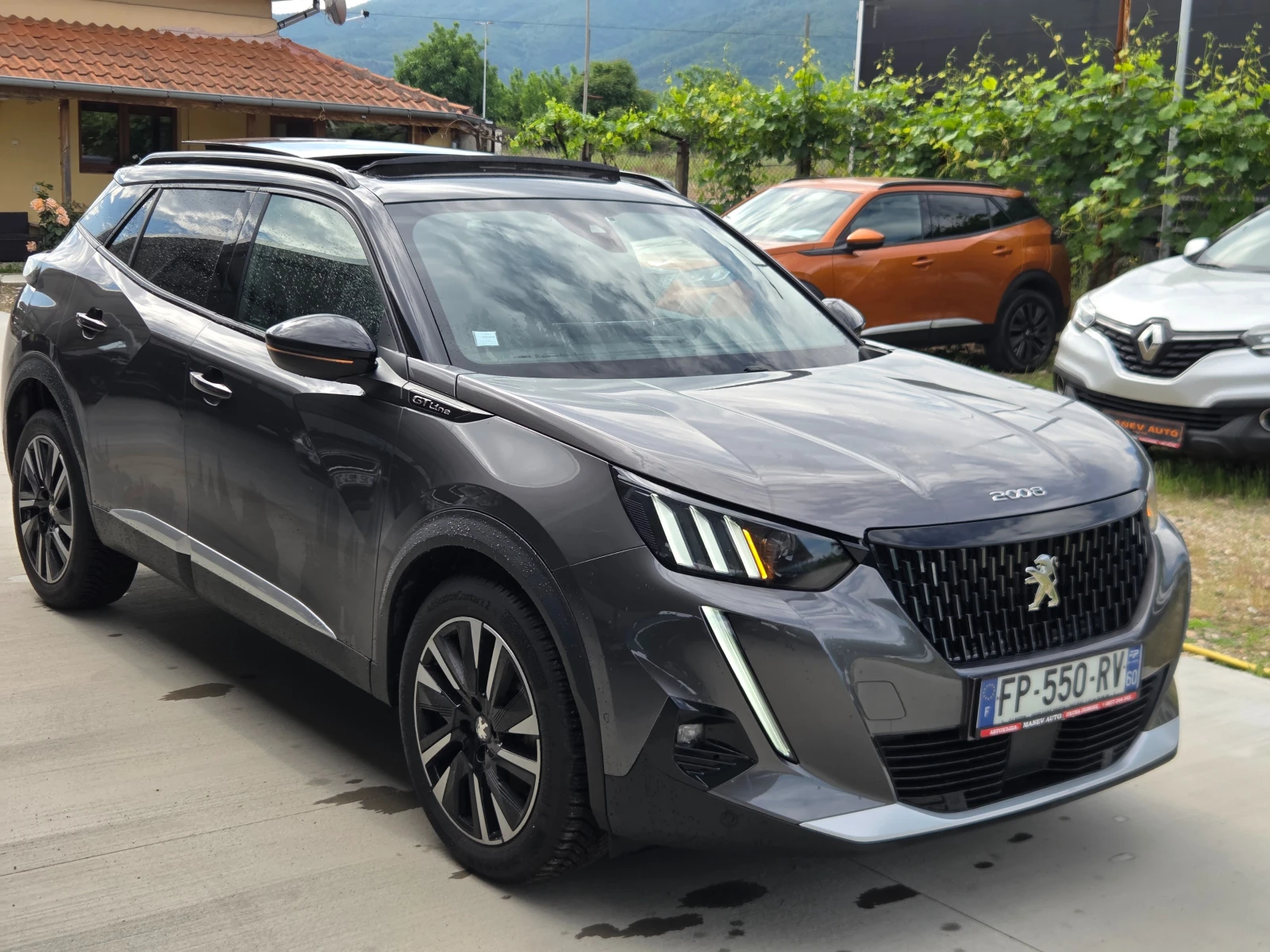 Peugeot 2008 1.5 HDI* GT-LINE* PANORAMA* PAMET* FACOL* 