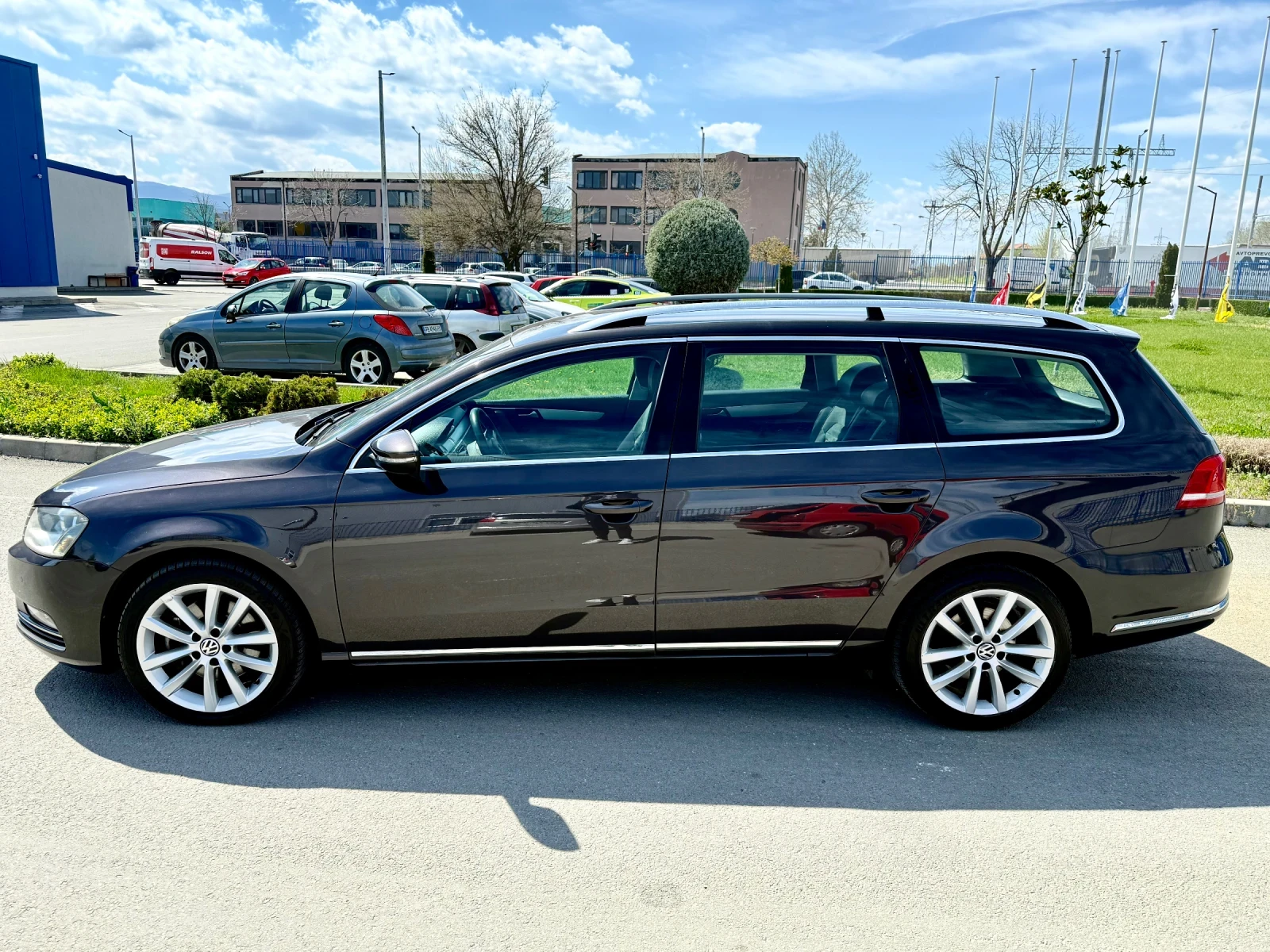 VW Passat 2.0TDI-HIGHLINE-����-���� | Mobile.bg � ����������� 5