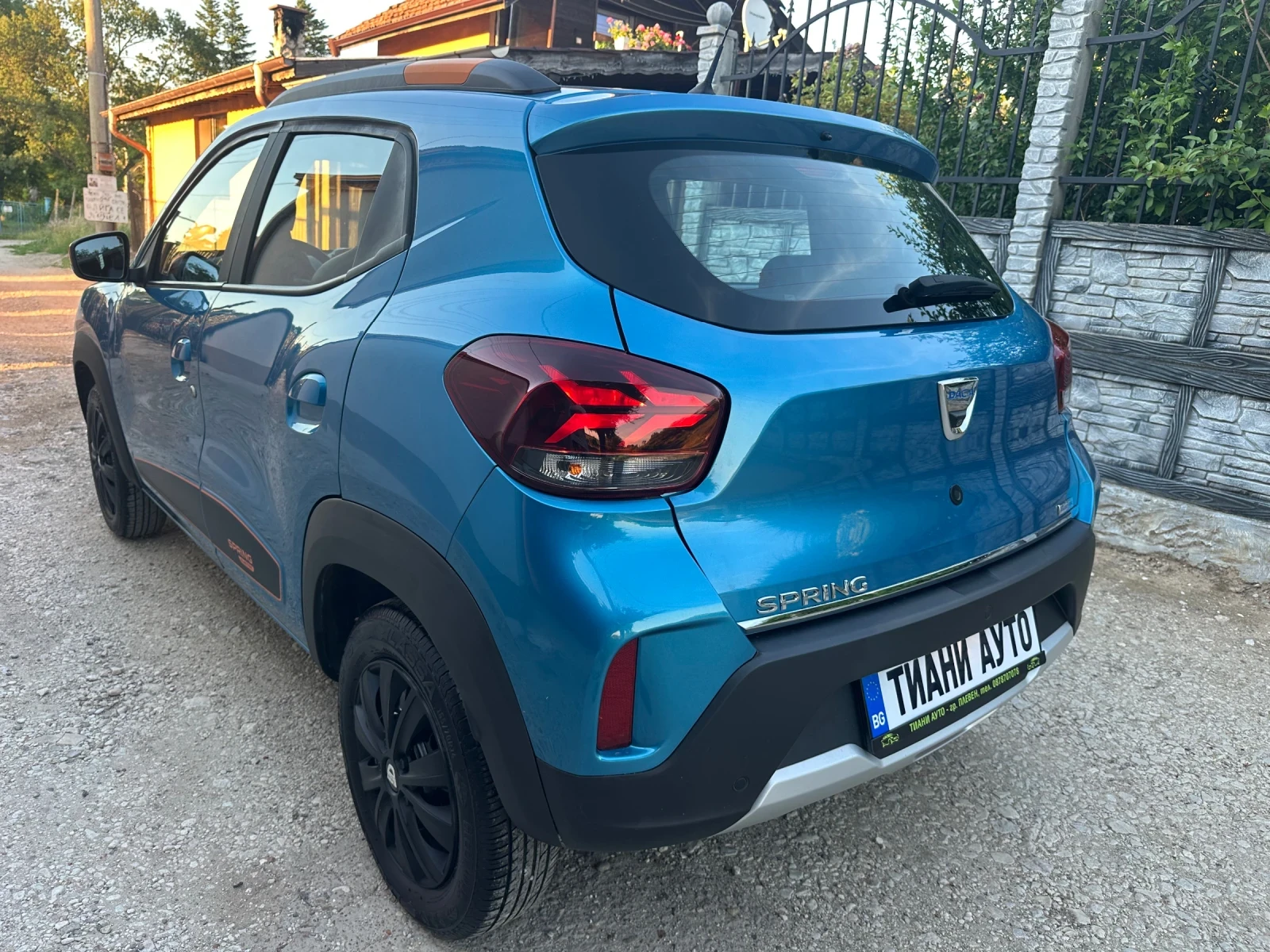 Dacia Spring Електрическа-ВСИЧКИ ЕКСТРИ, снимка 6 - Автомобили и джипове - 54826597