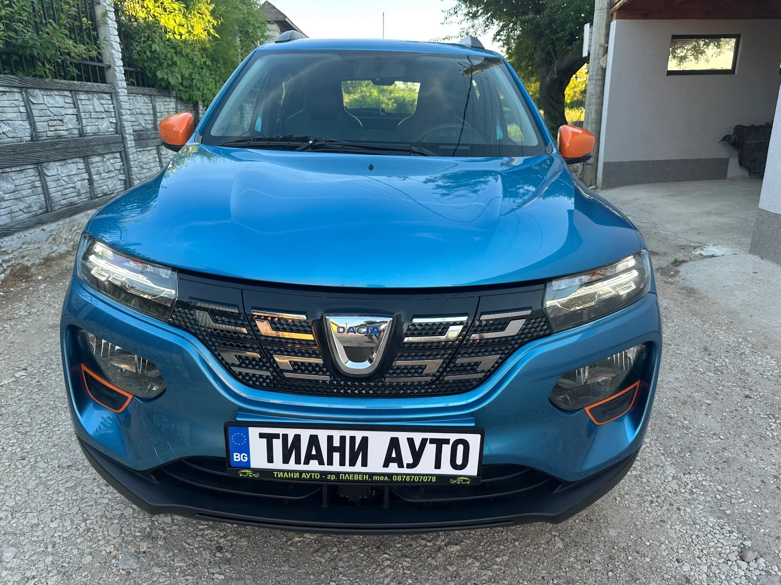 Dacia Spring Електрическа-ВСИЧКИ ЕКСТРИ, снимка 2 - Автомобили и джипове - 54826597