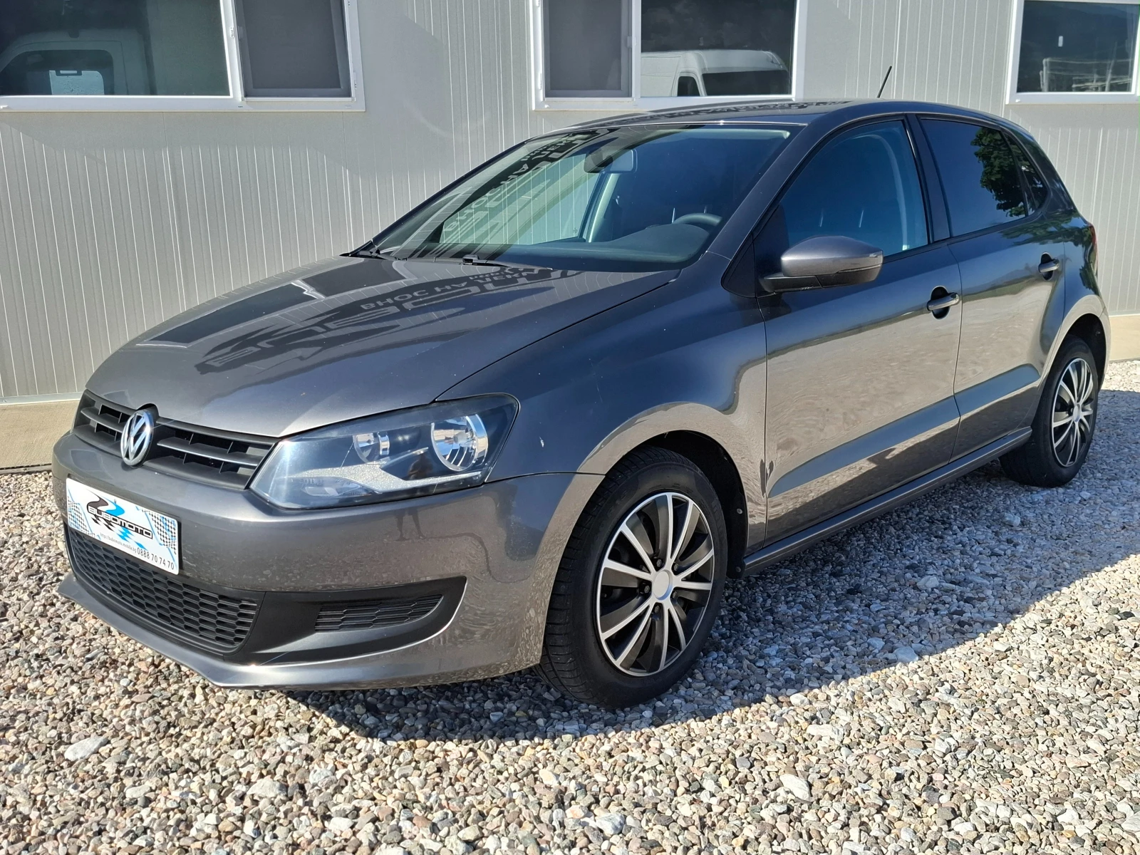 VW Polo 1.6TDI/Euro5A/Климатик, снимка 2 - Автомобили и джипове - 55084092