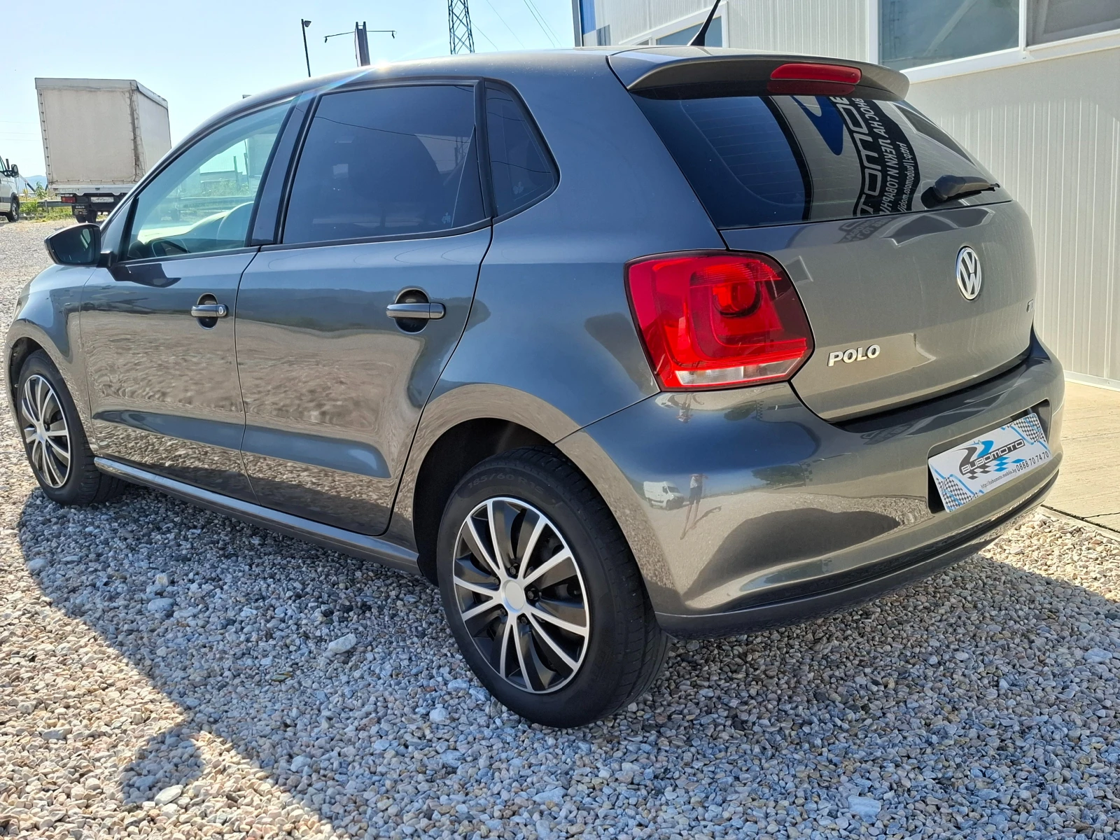 VW Polo 1.6TDI/Euro5A/Климатик, снимка 3 - Автомобили и джипове - 55084092