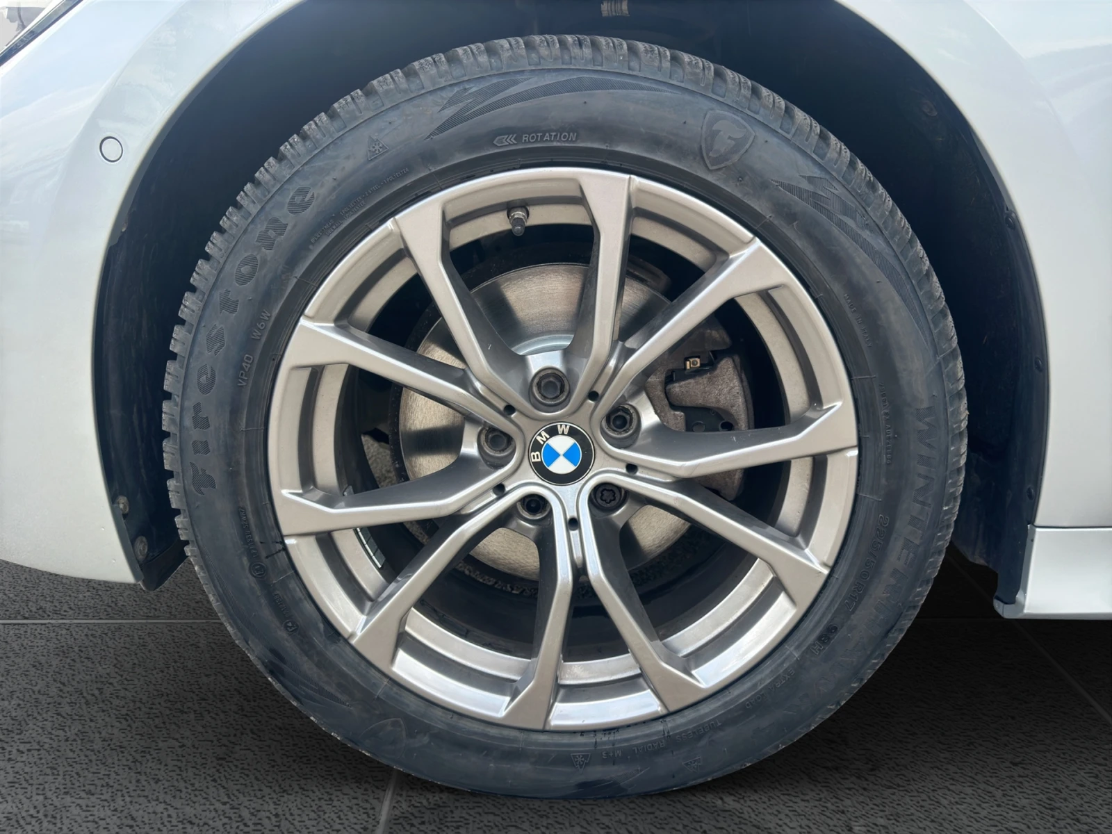 BMW 320 xDrive, снимка 5 - Автомобили и джипове - 55559923