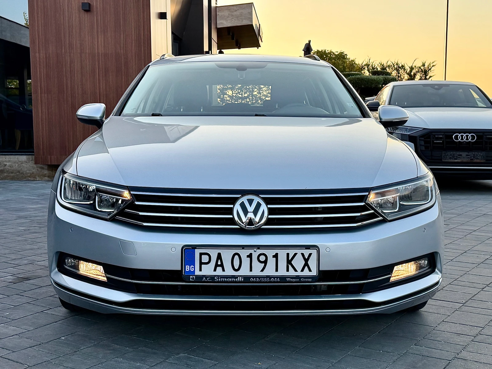 VW Passat 2.0TDI * DSG-AUTOMAT* DISTRONIC* , снимка 5 - Автомобили и джипове - 55743821