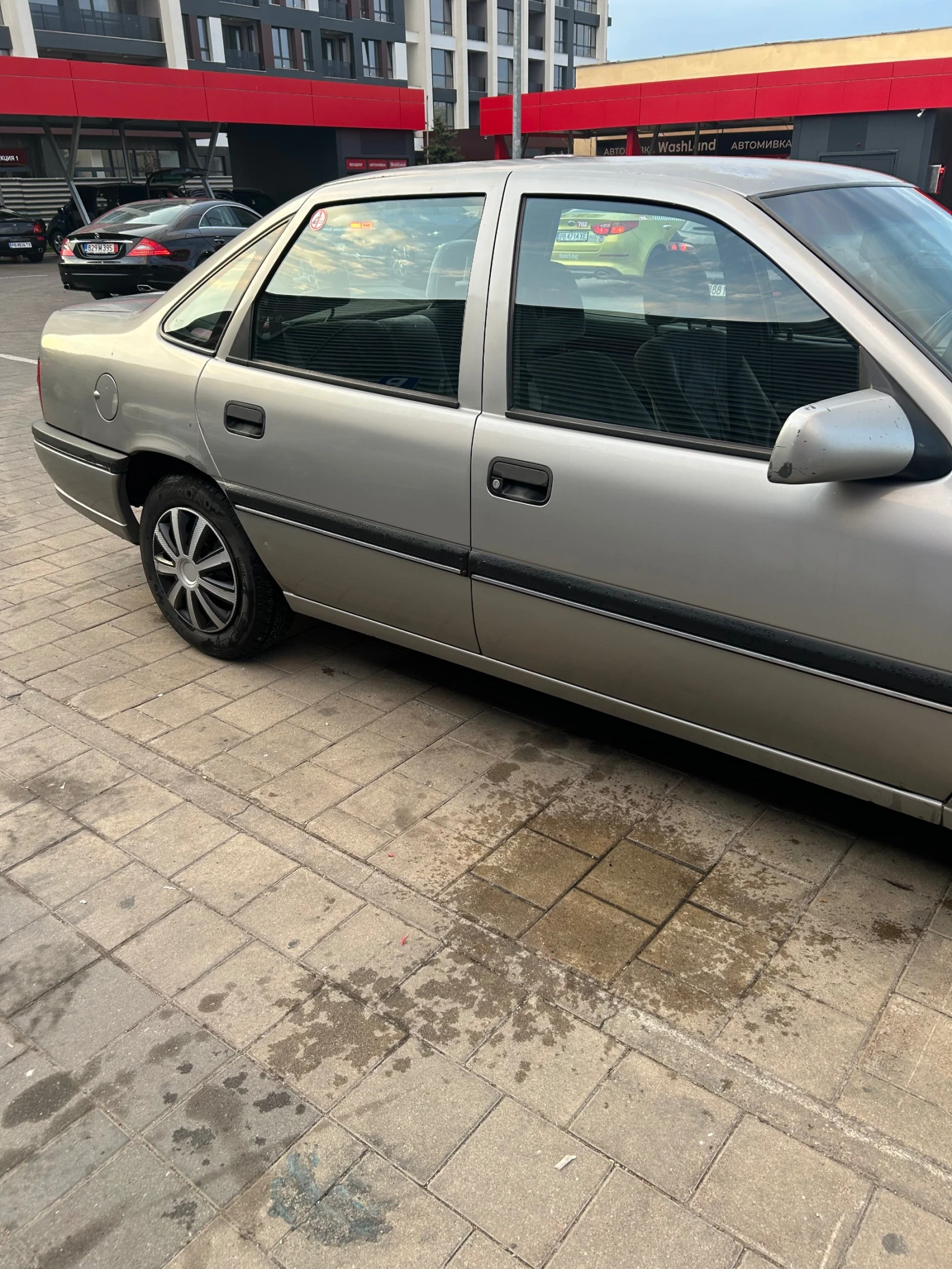 Opel Vectra Уникат, снимка 3 - Автомобили и джипове - 55826241