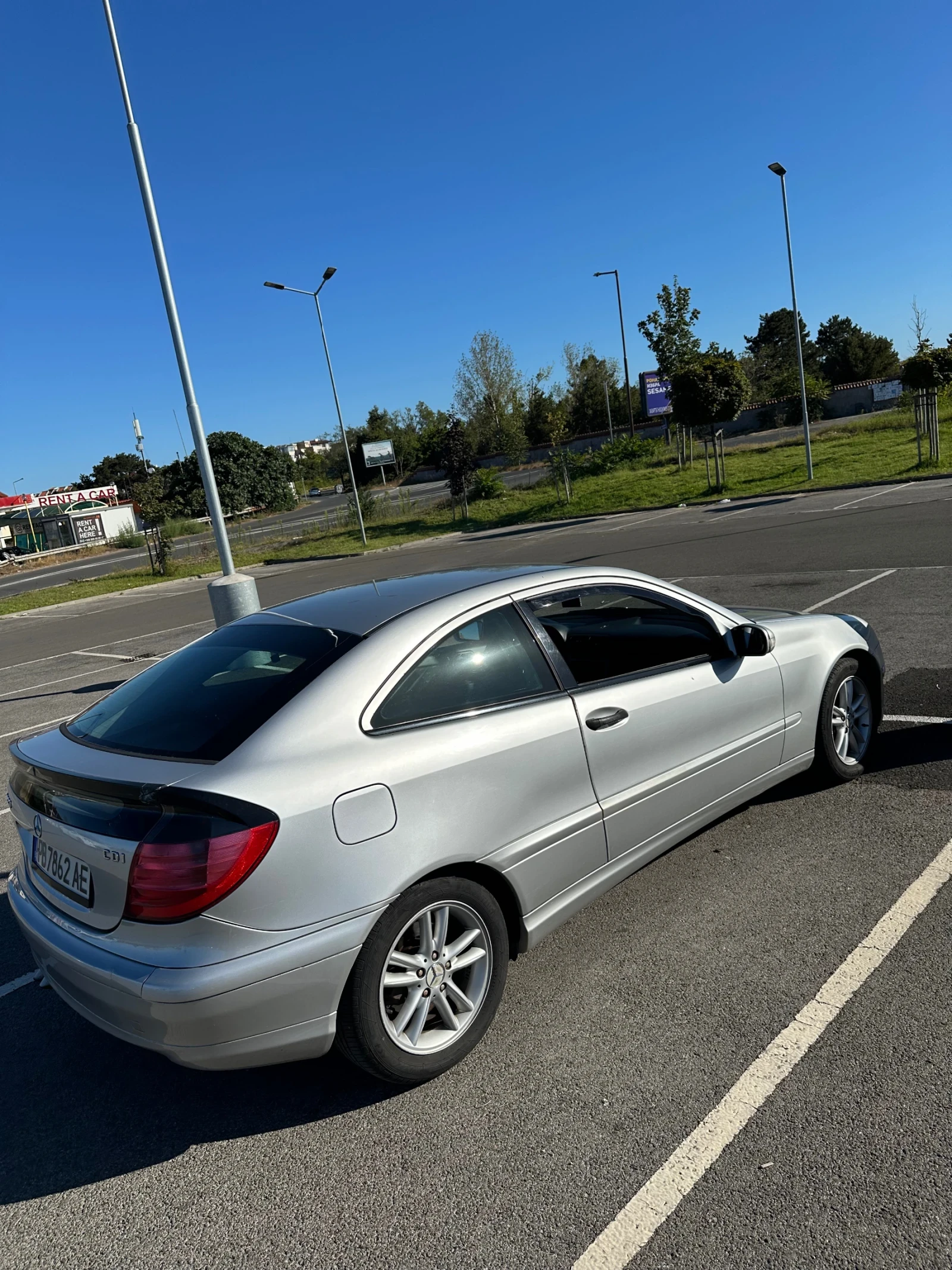 Mercedes-Benz C 220, снимка 2 - Автомобили и джипове - 56022782