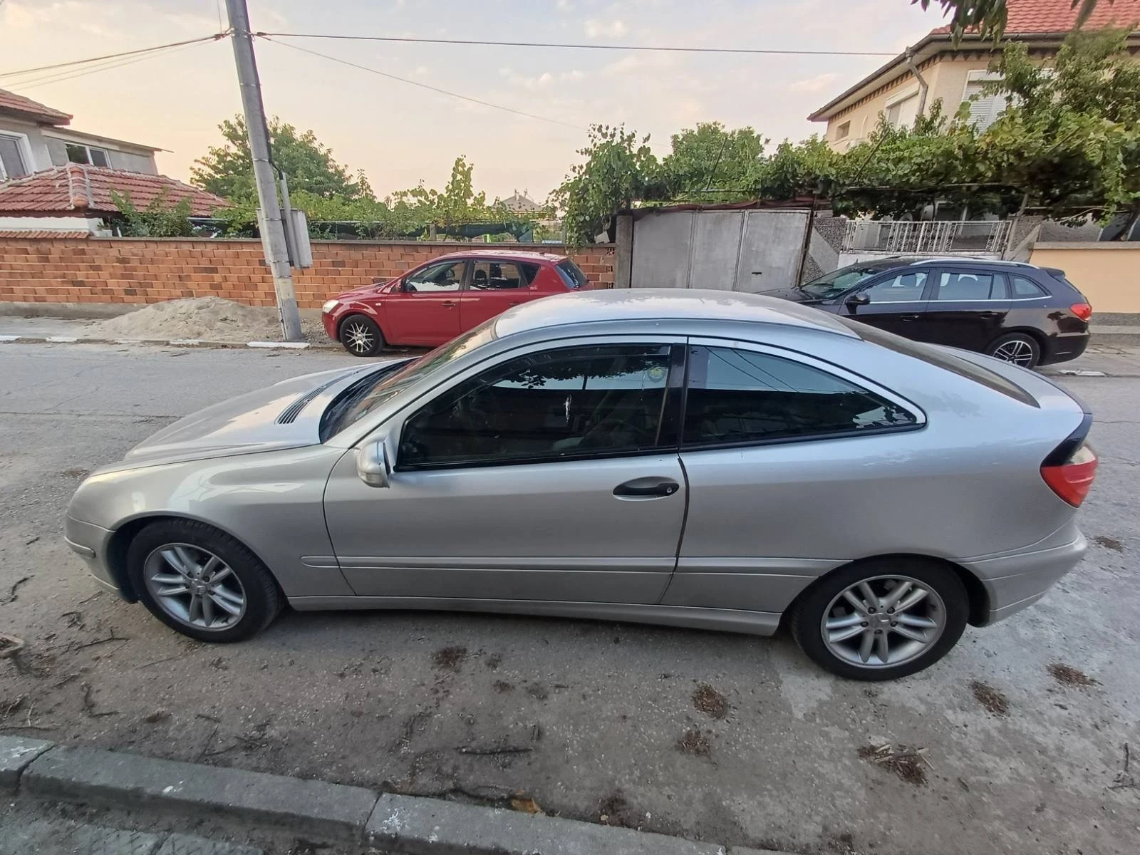 Mercedes-Benz C 220, снимка 7 - Автомобили и джипове - 56022782