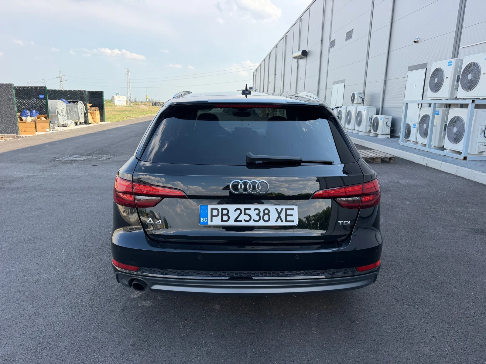 Audi A4 2.0 TDI, 150hp, 3x-s line, Matrix, снимка 4 - Автомобили и джипове - 56558371