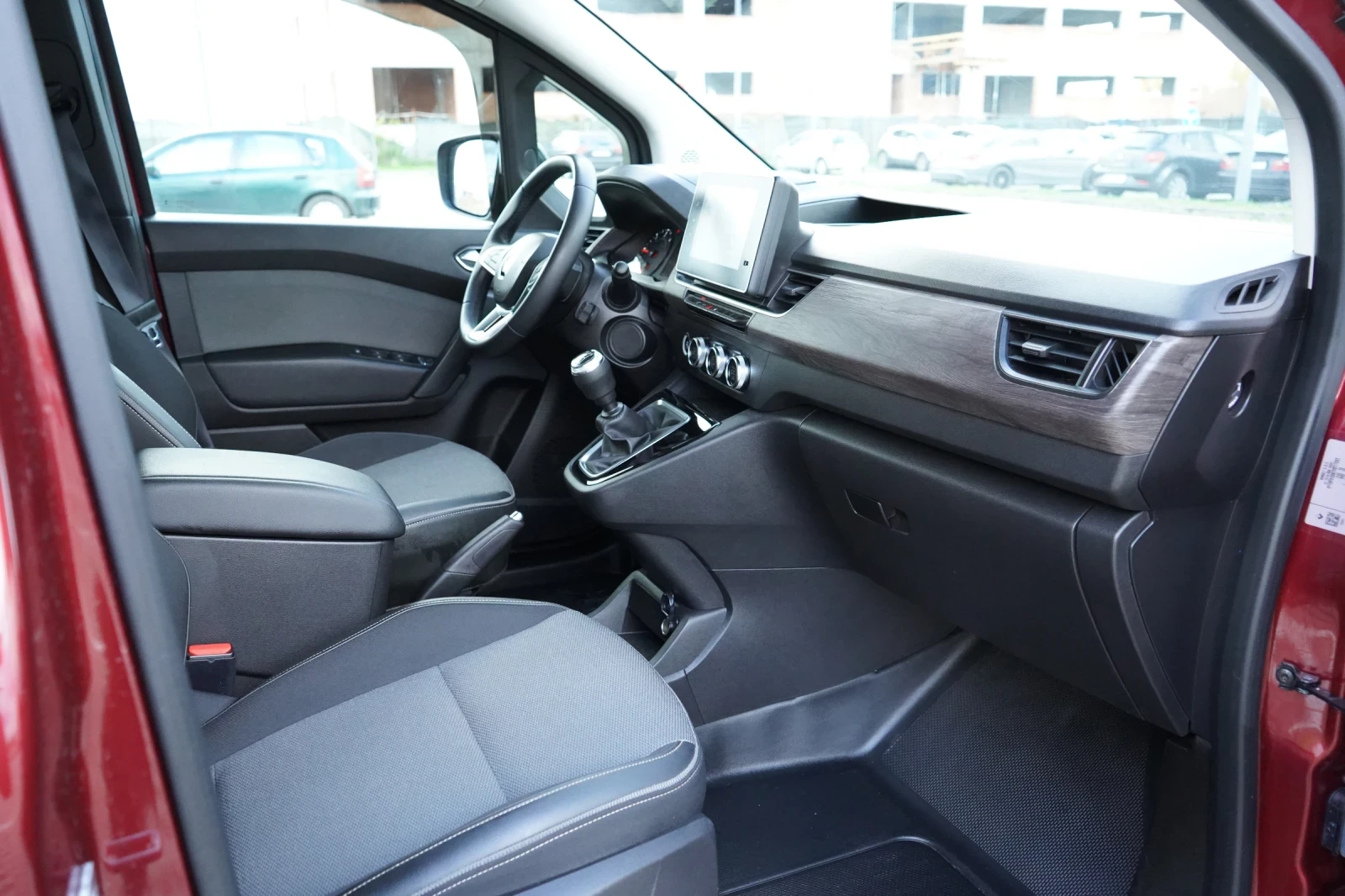 Renault Kangoo 1.5 DCI* CAMERA* KEYLESS* NAVI* ��������* CARPLAY | Mobile.bg � ����������� 13