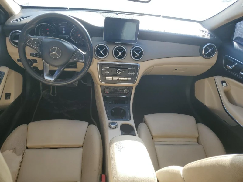 Mercedes-Benz GLA 250 BURMESTER* ПОДГРЕВ* СЕРВИЗНАИСТОРИЯ, снимка 8 - Автомобили и джипове - 48370176