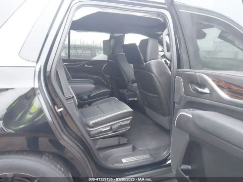 Cadillac Escalade 6.2 * ЛИЗИНГ* , снимка 11 - Автомобили и джипове - 49508757