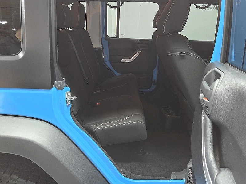 Jeep Wrangler 3.6* КРАЙНА ЦЕНА, снимка 15 - Автомобили и джипове - 55367049