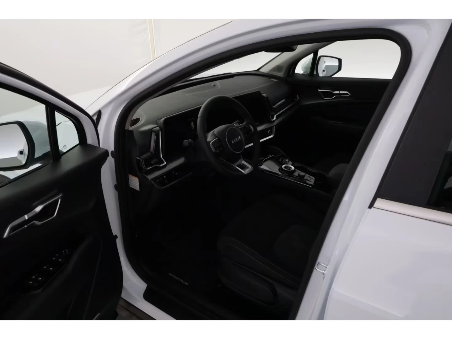 Kia Sportage COMFORT/215HP/CAM/LED/NAVI/DIGI/374g - изображение 9