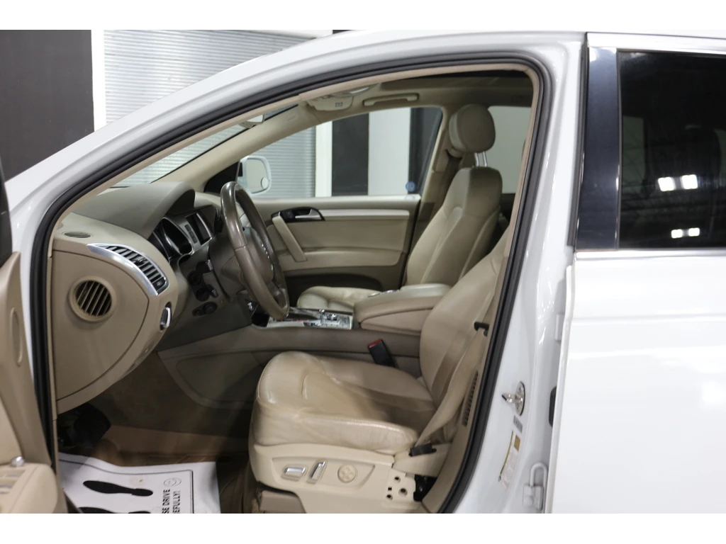 Audi Q7 QUATTRO* SPORT* BLIND SPOTS* NAVI* CAM* 7 местен - изображение 8