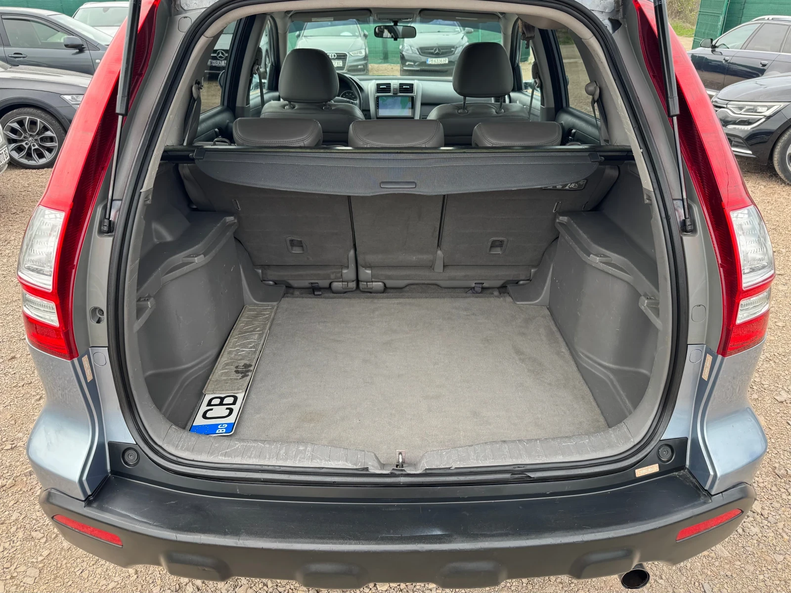 Honda Cr-v 2.4i-VTEC, снимка 7 - Автомобили и джипове - 54218026