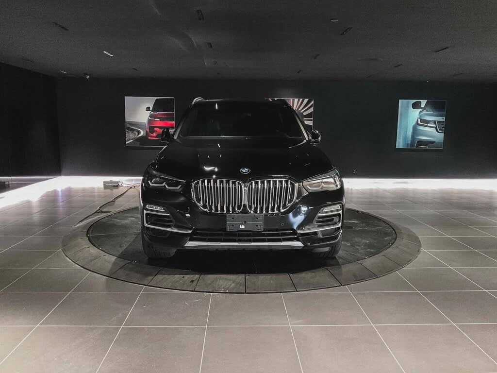 BMW X5 * xDrive40i* КОЖА* ПОДГРЕВ* ОБДУХВАНЕ* ПАНОРАМА* , снимка 4 - Автомобили и джипове - 54583191