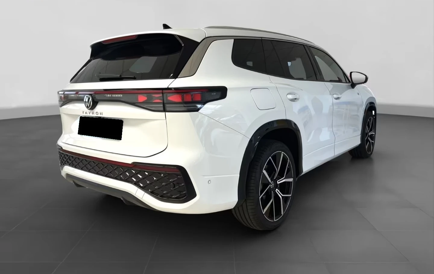 VW Tayron 2.0 TDI 4-MOTION R-LINE PANO 360-CAM HEAD-UP, снимка 2 - Автомобили и джипове - 54768291