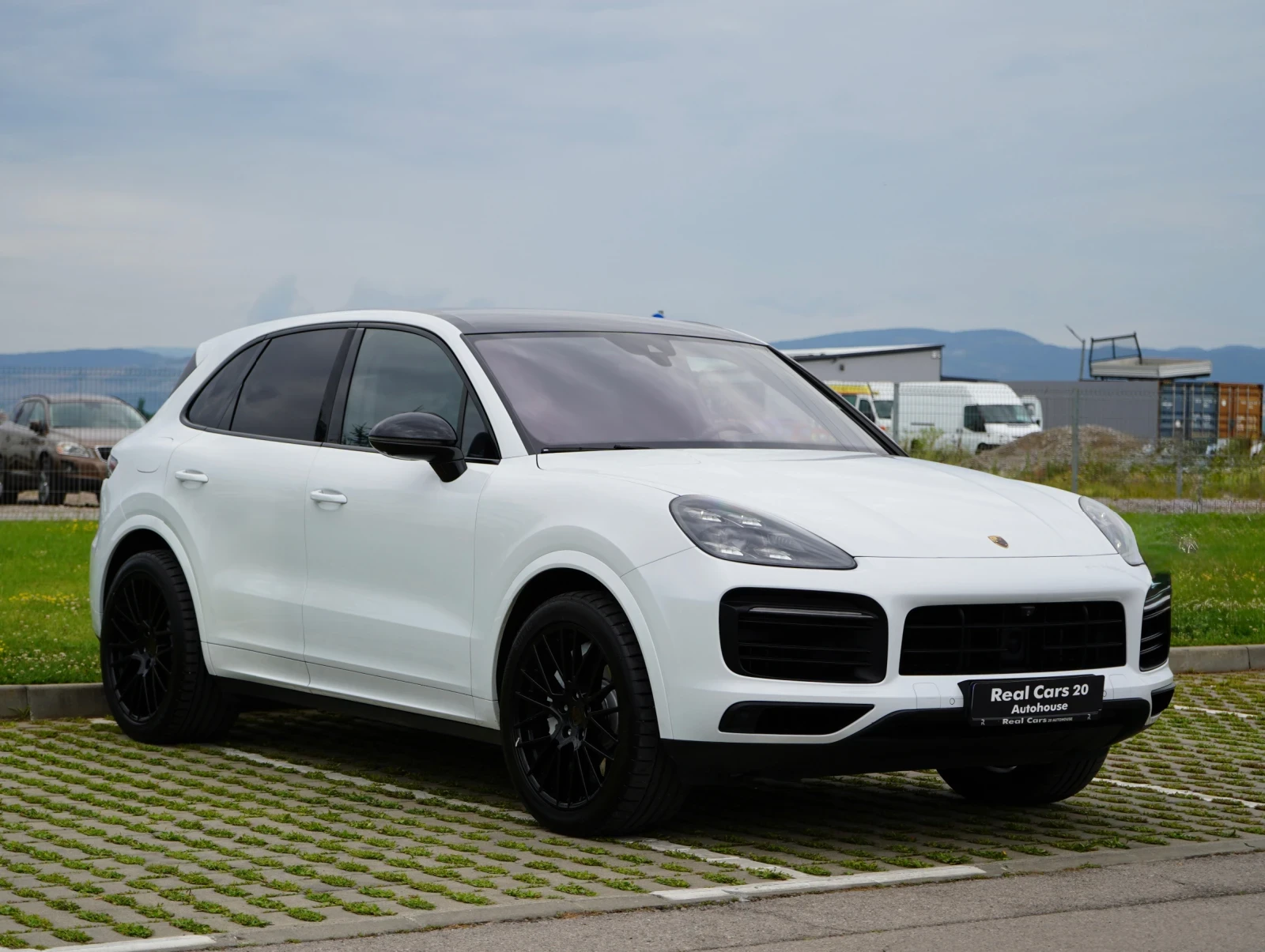 Porsche Cayenne S* PDCC* PSCB* BOSE* 360* KEYLESS* , снимка 3 - Автомобили и джипове - 55132974