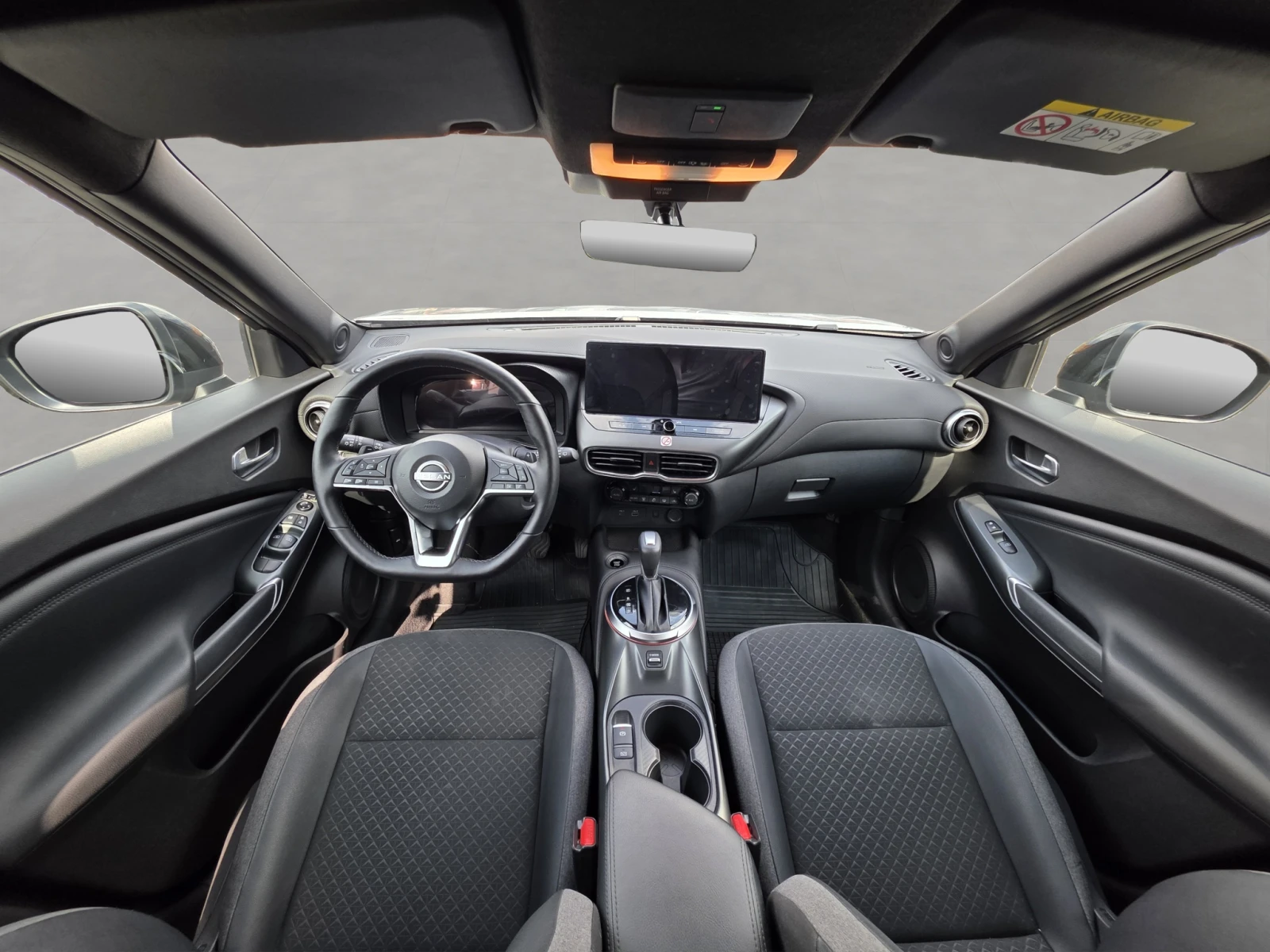 Nissan Juke 1.0 DIG-T НОВ, снимка 10 - Автомобили и джипове - 55297066