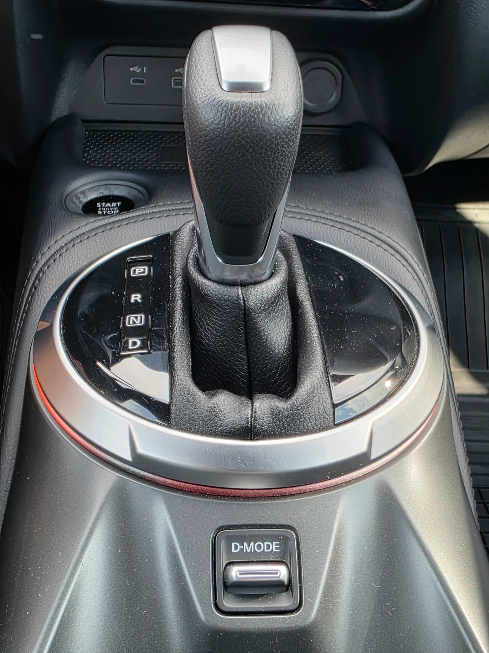 Nissan Juke 1.0 DIG-T НОВ, снимка 13 - Автомобили и джипове - 55297066
