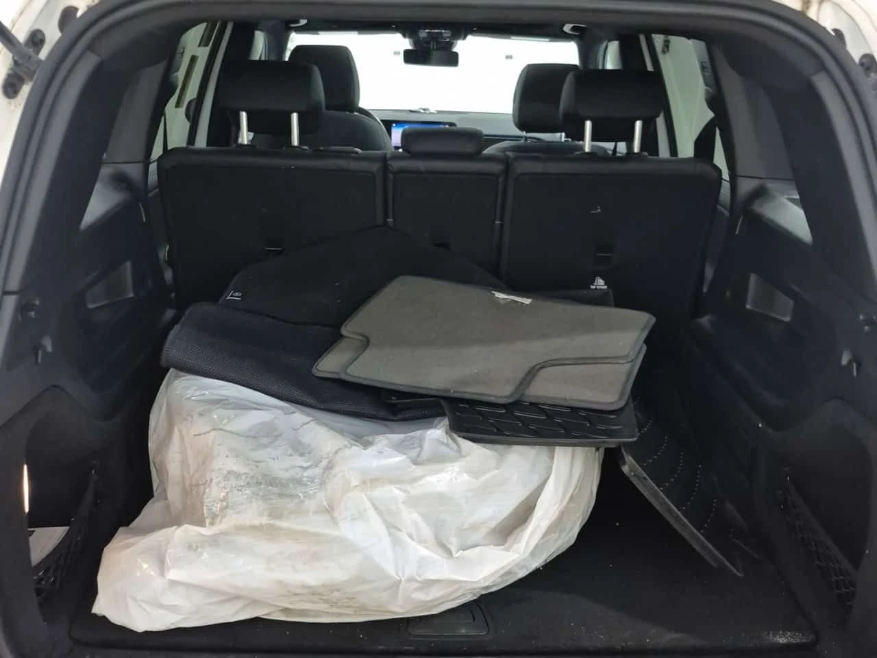Mercedes-Benz GLB * 250 * CARFAX * ЦЕНА ДО БГ, снимка 15 - Автомобили и джипове - 55352294
