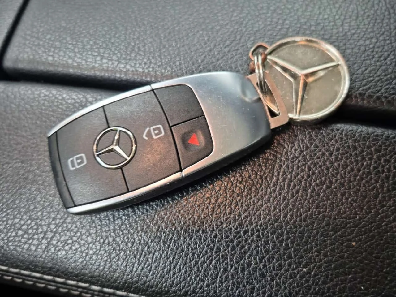 Mercedes-Benz GLB * 250 * CARFAX * ЦЕНА ДО БГ, снимка 13 - Автомобили и джипове - 55352294