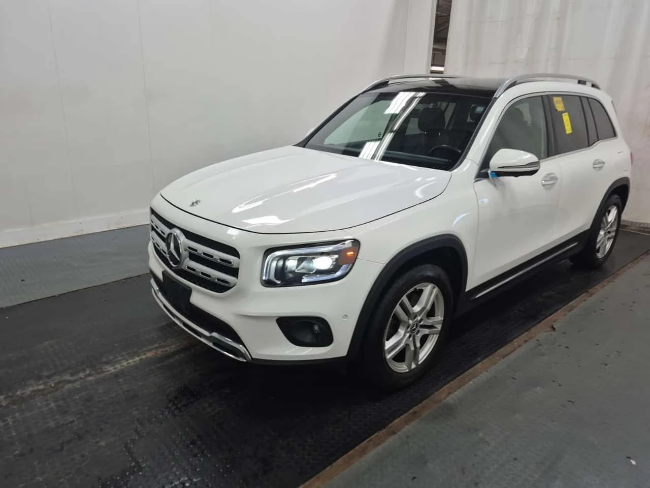 Mercedes-Benz GLB * 250 * CARFAX * ЦЕНА ДО БГ