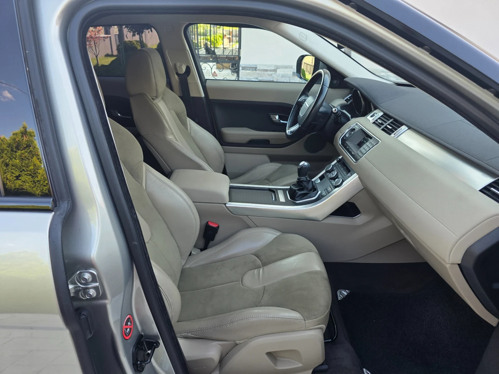Land Rover Range Rover Evoque 2.2 D KOJA , снимка 15 - Автомобили и джипове - 55493904