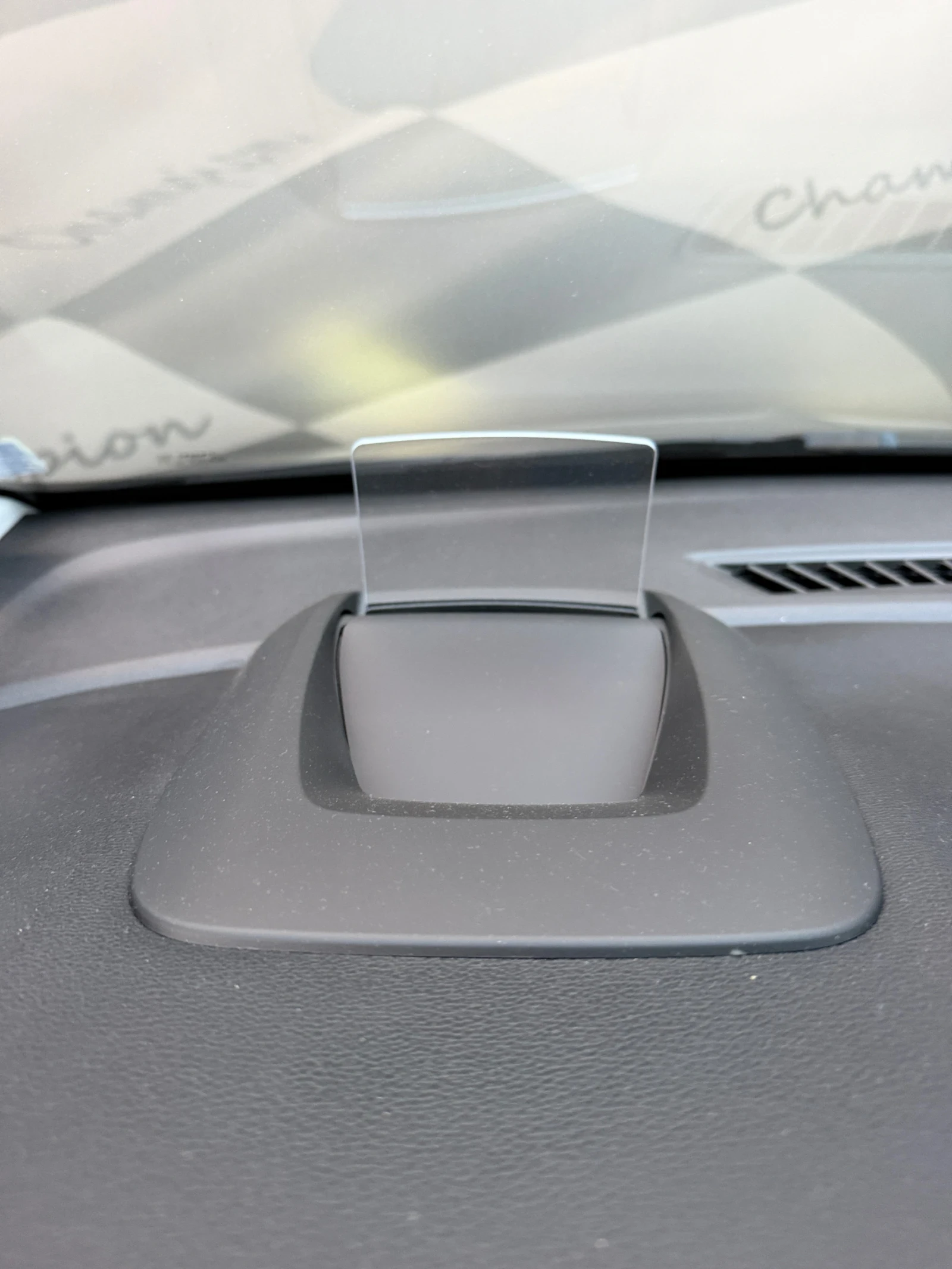Opel Crossland X, снимка 16 - Автомобили и джипове - 55754990