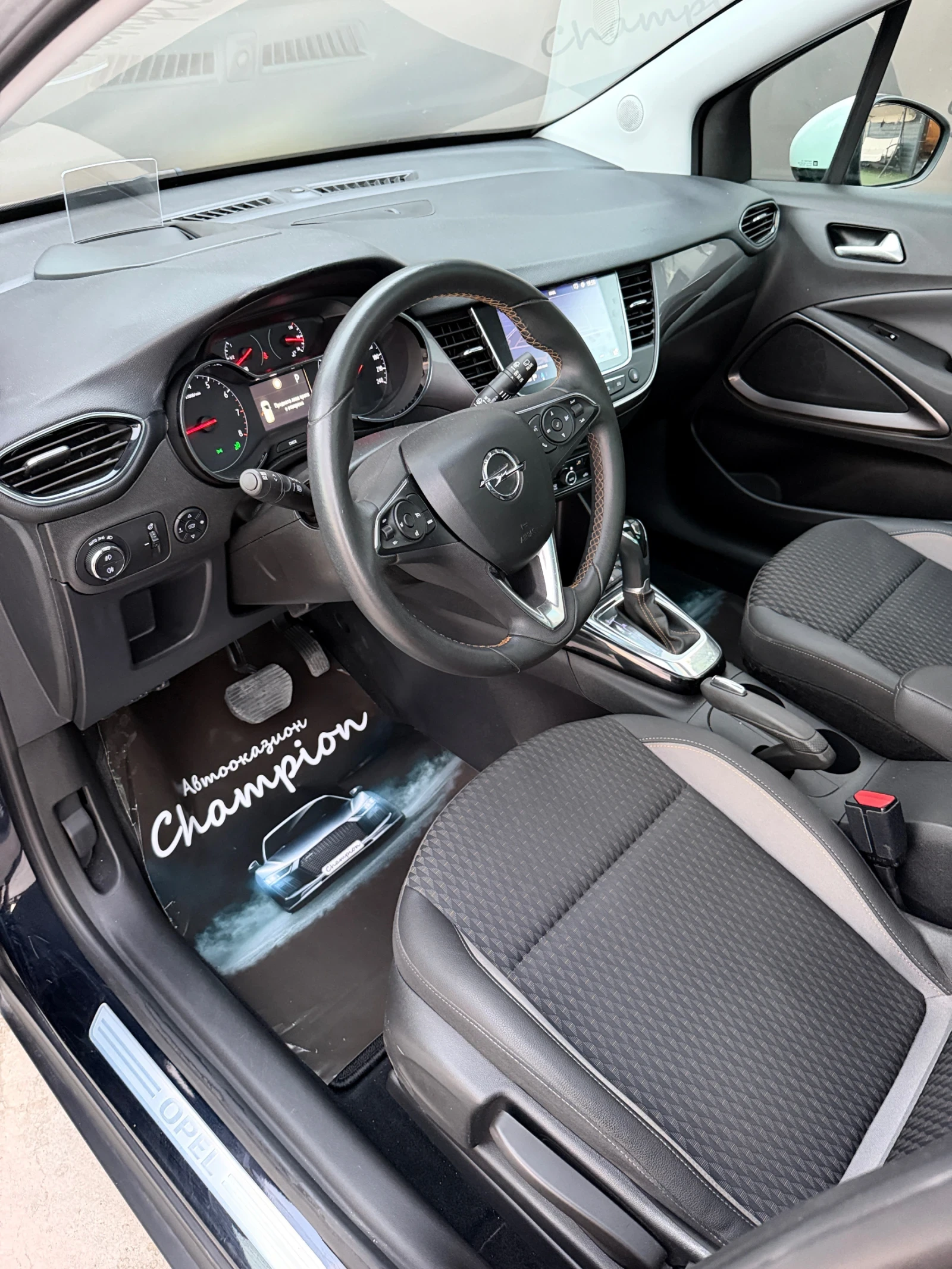 Opel Crossland X, снимка 10 - Автомобили и джипове - 55754990