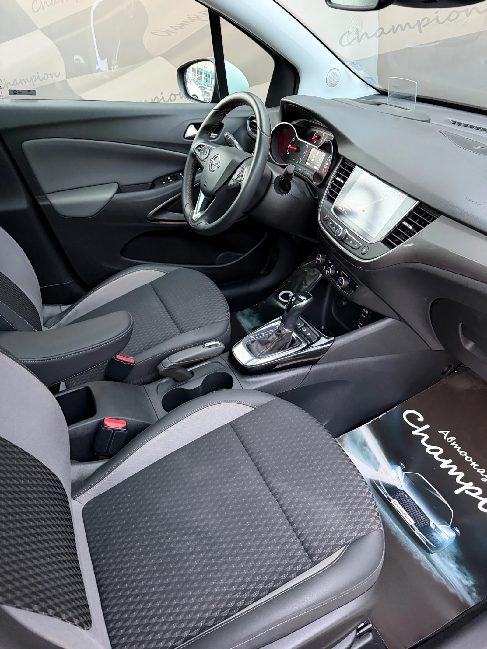 Opel Crossland X, снимка 8 - Автомобили и джипове - 55754990